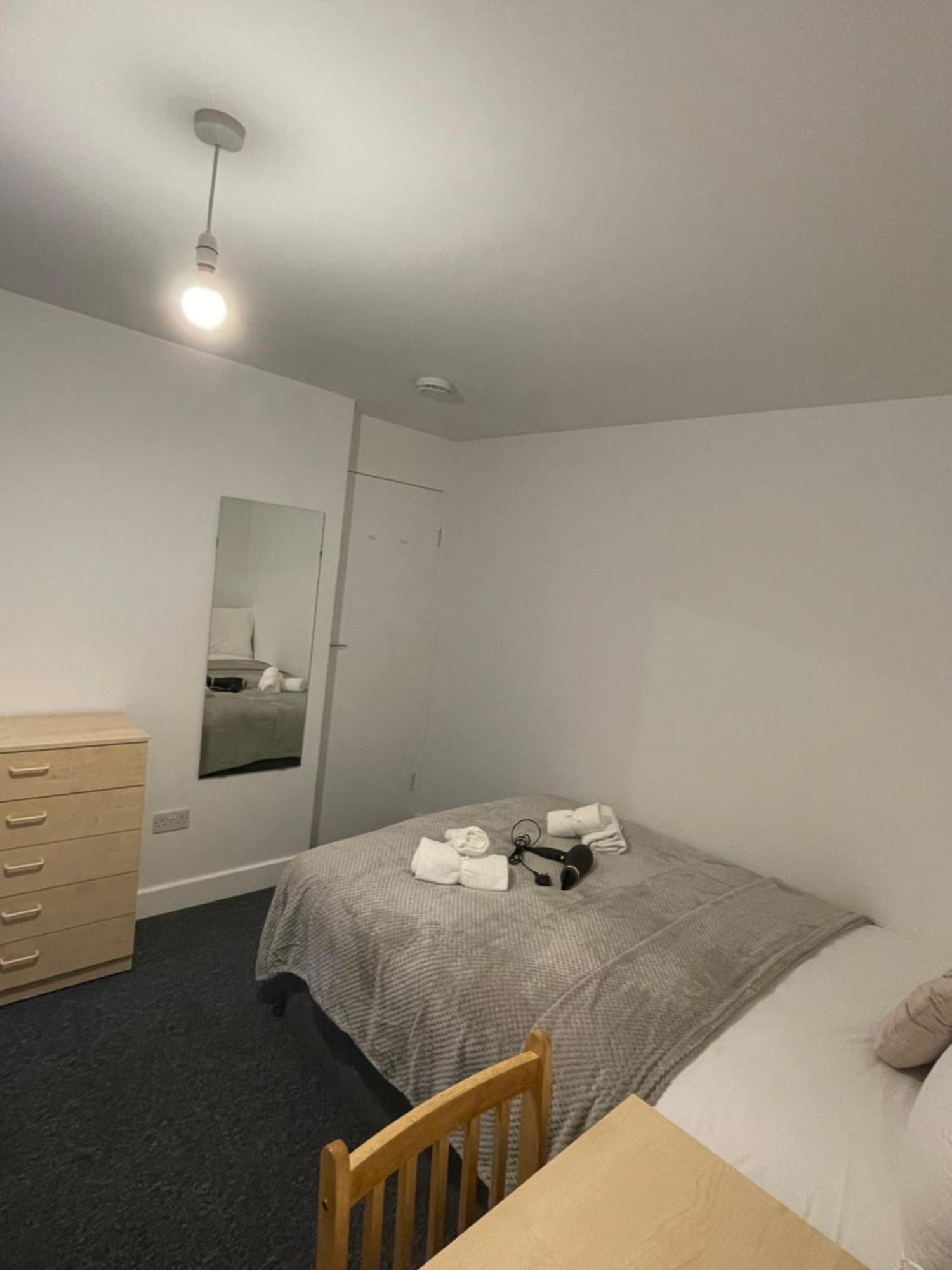 Lovely Triple And Quadruple Rooms In Euston & Square In Central London Kültér fotó
