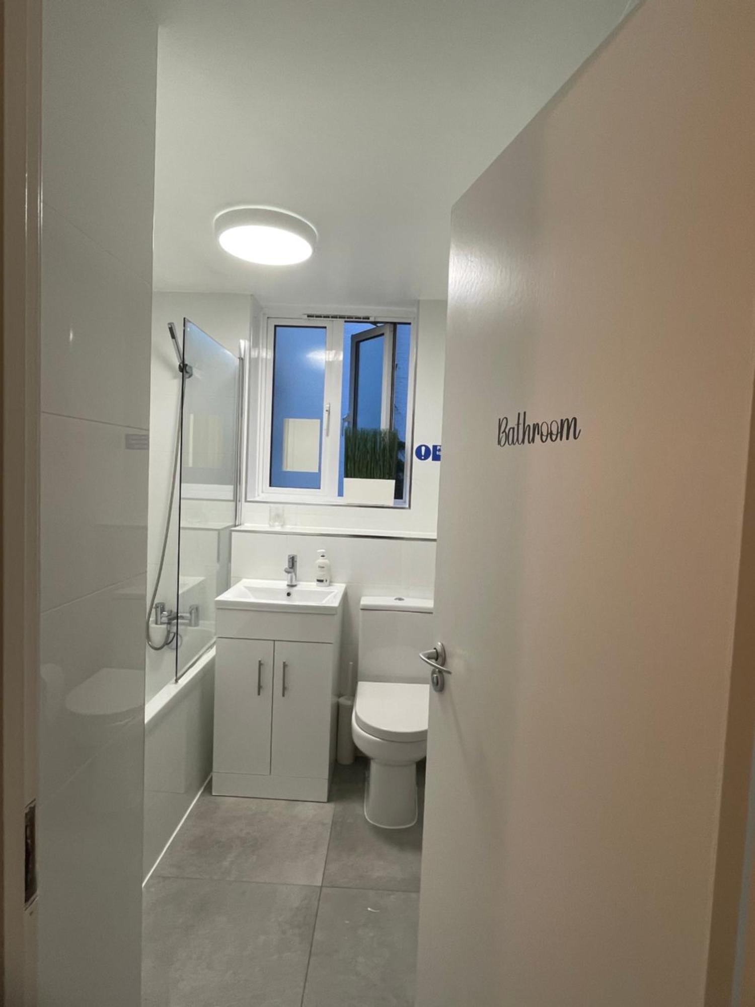 Lovely Triple And Quadruple Rooms In Euston & Square In Central London Kültér fotó