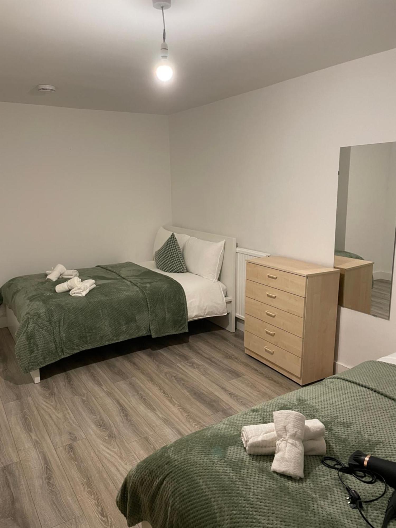 Lovely Triple And Quadruple Rooms In Euston & Square In Central London Kültér fotó